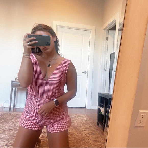Cute gingham romper - Picture 2 of 4